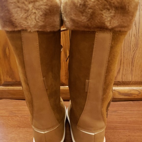 Comfort Veiw Wide Calf Suede Boots! NWOT! - Picture 7 of 11